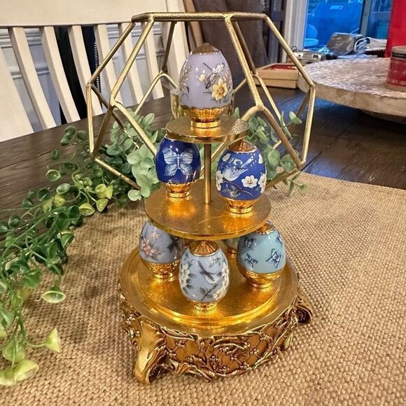 HOUSE OF FABERGE- Sapphire Garden Hand Painted Porcelain 8 piece Eggs limited ed - Picture 2 of 8